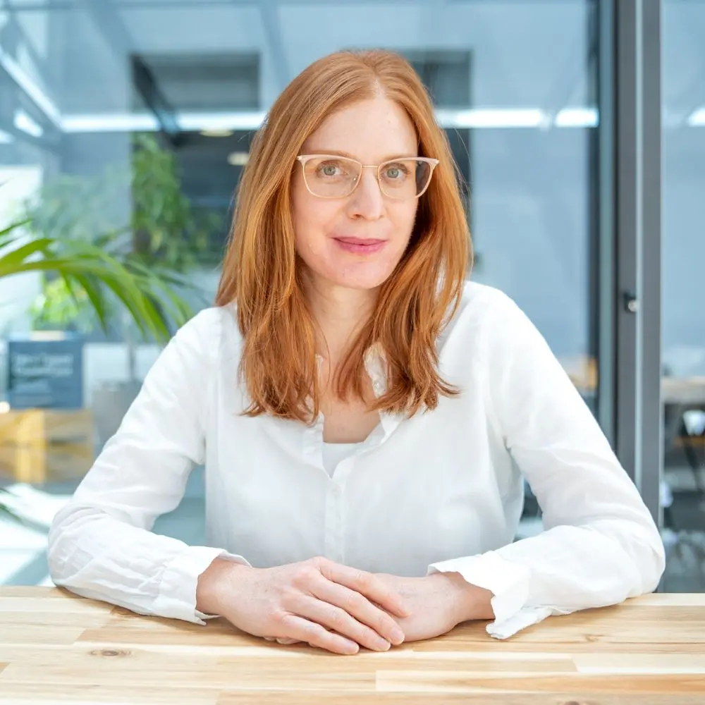 Yvonne Peer Redaktion Hub